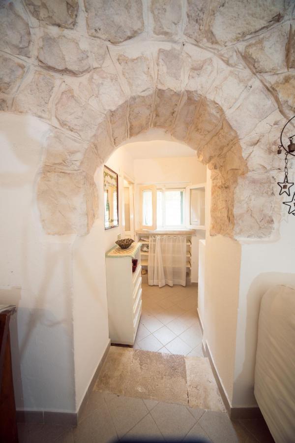Trulli Girasoli E Viole Cocolicchio Exterior photo